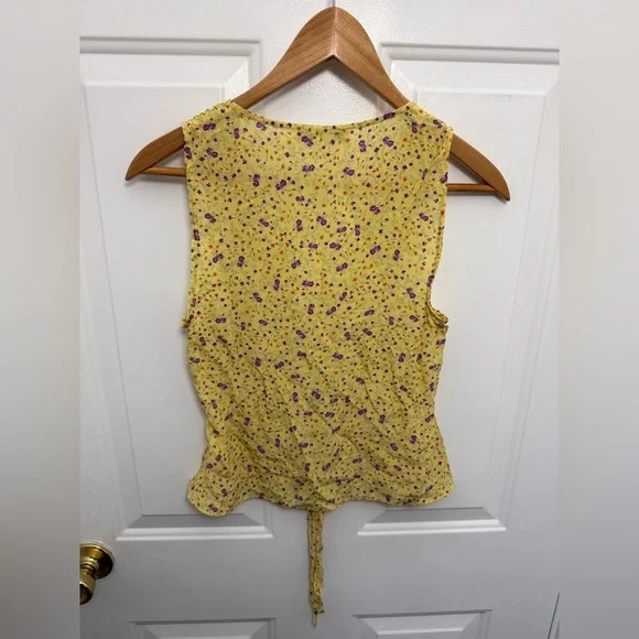 Women’s Favorite Daughter Yellow Floral Silk Crop Top Size Small Quiet Luxury - Picture 6 of 6